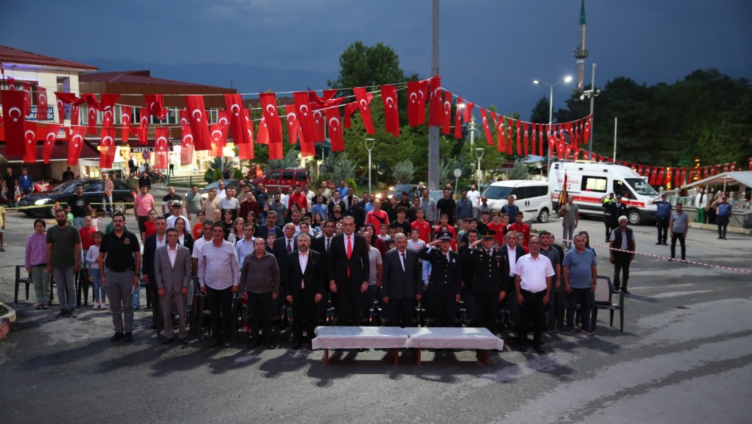 15 Temmuz Milli Birlik ve Demokrasi Günü Etkinlikleri İlçemizde Coşkuyla Kutlandı